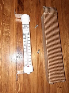 De colección NOS Goodnight's Exxon Salisbury NC Publicidad Termómetro Caja de Vidrio - Imagen 1 de 5