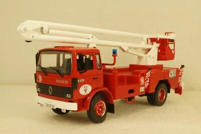 Renault VI JP 11 fire department, Altaya 1:43 - Image 1 of 4