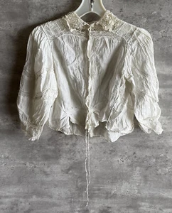Antique 1890s Authentic Victorian White Silk Delicate Button Floral Lace Blouse - Picture 1 of 16