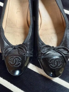 CHANEL Ballerina Ballet Pumps Flats in Black Size EU 39 UK 6 RRP £820 - Picture 1 of 8