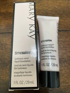 Mary Kay TimeWise Luminous Liquid Foundation - Bronze 8 - New Free Shipping - Picture 1 of 1