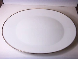 ROSENTHAL GERMANY WHITE WITH PLATINUM TRIM 15" X 11" OVAL PLATTER - Picture 1 of 4