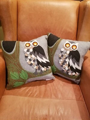 Decorative Gray Grey Owl Bird Throw Toss Pillows Wool Blend Set of Two 16" x 16" - Image 1 of 4