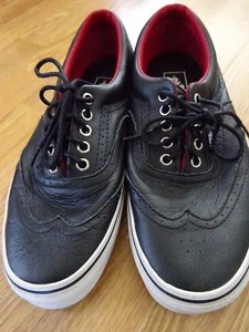Zapatos de cuero negro punta de ala VANS Era EE. UU. 8 para hombre y mujer 9,5 - Imagen 1 de 4