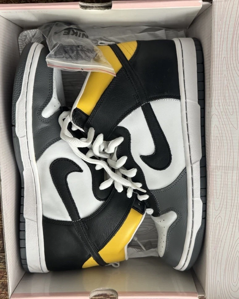 靴 Nike SB Dunk High \"Daniel Shimizu\" Nike SB Dunk High Daniel Shimizu Men's - 305050-101 - US