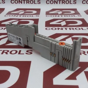 1734-MB | Allen Bradley | Point I/O | Mounting Base, Used, Ser A - Picture 1 of 2