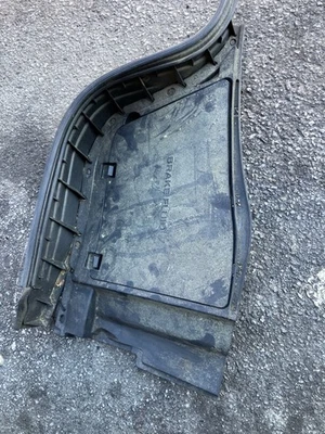 Infiniti QX50 2015 líquido de frenos cubierta panel bisel fabricante original Foto 1 de 2