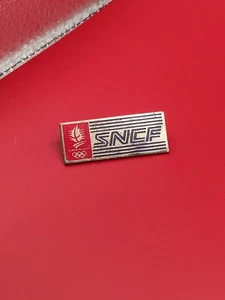 PINS PIN'S LAPEL PIN BADGE COLLECTION VINTAGE LOGO SNCF ALBERTVILLE 92 - Imagen 1 de 2