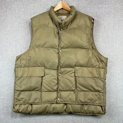 Chaleco acolchado de plumón de ganso Woolrich vintage de los 80 para hombre XL caqui bronceado aislado hecho en EE. UU. Foto 1 de 4