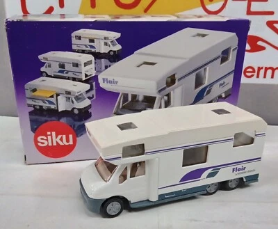 SIKU 1/55 CAMPING CAR BIANCO  - METAL - Immagine 1 di 2