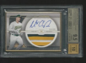 Parche Topps Definitive 2021 Matt Chapman Athletics con marco dorado automático BGS 9,5 10 - Imagen 1 de 2