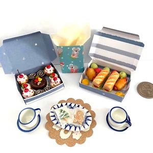 DOLLS: MEAT SALAD ROLLS, FRUIT, CAKES, KOALA BAG, CHRISTMAS BOXES, COOKIES, CUPS - Picture 1 of 7