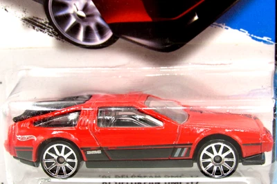 Hot Wheels 2014 City Series 81 Delorean DMC-12 Foto 1 de 3