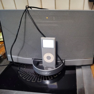 Bose SoundDock Digital Music System - Image 1 of 4