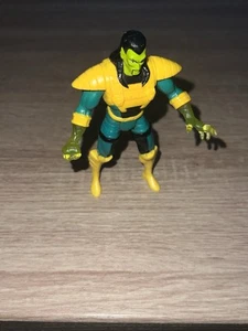 1994 Toybiz Marvel Iron Man Mandarin Light Up Power Rings 5" Action Figure - Picture 1 of 7