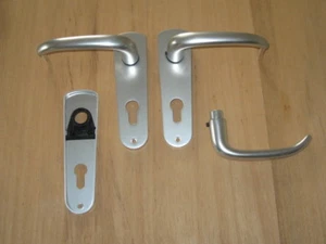 FSB Türbeschlag Mod.1023/1431 Kurzschild Türdrücker Türgriff PZ Alu natur F1 - Bild 1 von 1