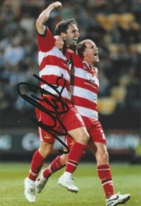 DONCASTER: MARK WILSON SIGNED 6x4 ACTION PHOTO+COA - Bild 1 von 1