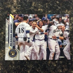 2020 Topps - Milwaukee Brewers #27 - Picture 1 of 2