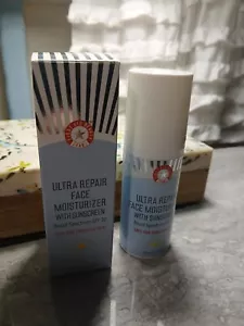 FIRST AID BEAUTY crema idratante viso ultra riparatrice + crema solare SPF 30 1,7 OZ ex 12/25 - Foto 1 di 1