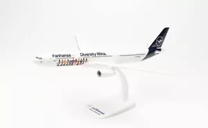 Modellino aerei di linea Herpa AIRBUS A330-300 modellismo statico collezione - Foto 1 di 1