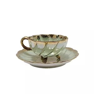 Taza y platillo Ohasai China pintados a mano aspecto de concha marina espuma verde dorado borde de colección - Imagen 1 de 23