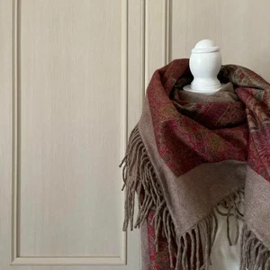 Loro Piana Paisley Stola 100% Kaschmir braun bordeaux 150 cm x 150 cm gebraucht - Bild 1 von 10