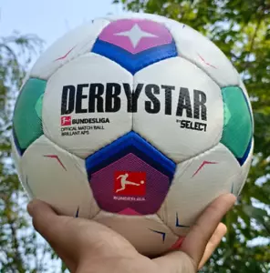 Select Derbystar Bundesliga Brillant APS Official Soccer Ball With Print Defekt - Bild 1 von 5