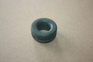 1966 thru 1974 C2 C3 Corvette GM# 3989347 PCV Valve Cover Grommet - 427 / 454 - Picture 1 of 3