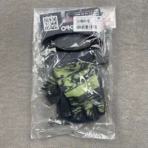 Guantes cortos de ciclismo de montaña Oakley Factory Pilot medianos verdes negros para ciclismo nuevos - Imagen 1 de 4