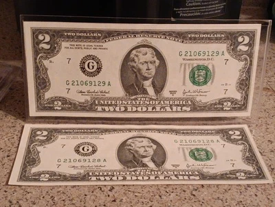2003 A Consecutive 2 Dollar Crispy Crisp 2 Dollar Bills GEMS  - Image 1 of 4