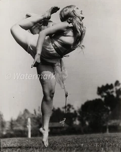 Sally Rand Burlesque Star - Vintage 1920s - Sexy Dancerin - Flapper Girl 8х10 - Bild 1 von 1