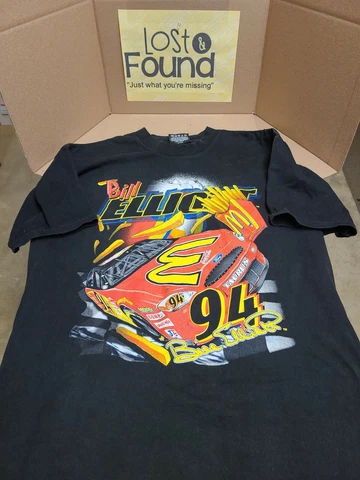 Vintage Bill Elliott Chase Authentics L McDonalds "Shakin' Things Up"  T-Shirt Cover
