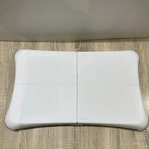 Wii Balance Board White Nintendo - PARTS ONLY (See Description) - Picture 1 of 3