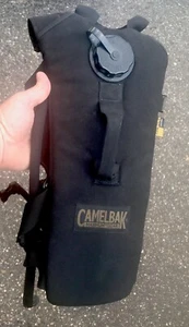 New!! Camelback Maximum Gear Thermobak 2L 70oz Codura Black - Picture 1 of 5