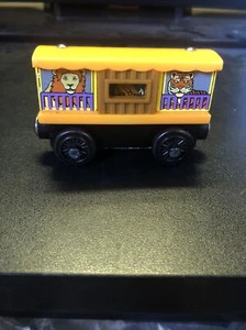 Thomas & seine Freunde Holzeisenbahn - Zoowagen - 2003 - sehr guter Zustand - Bild 1 von 5