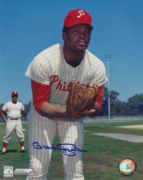 Signed 8x10 GRANT JACKSON Philadelphia Phillies Autographed photo- COA - Image 1 of 1