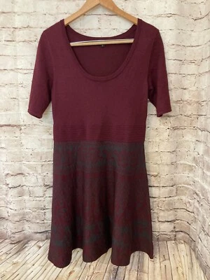 Vestido Suéter Nina Leonard Para Mujer Grande Granate Tejido Floral Media Manga Elástico Foto 1 de 4