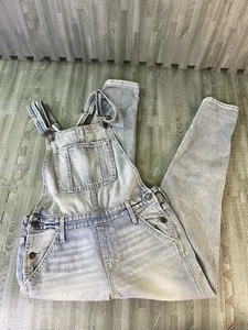 Abercrombie & Fitch Overall Women’s Medium Blue Light Wash Crop Distressed Sz S - Picture 1 of 9