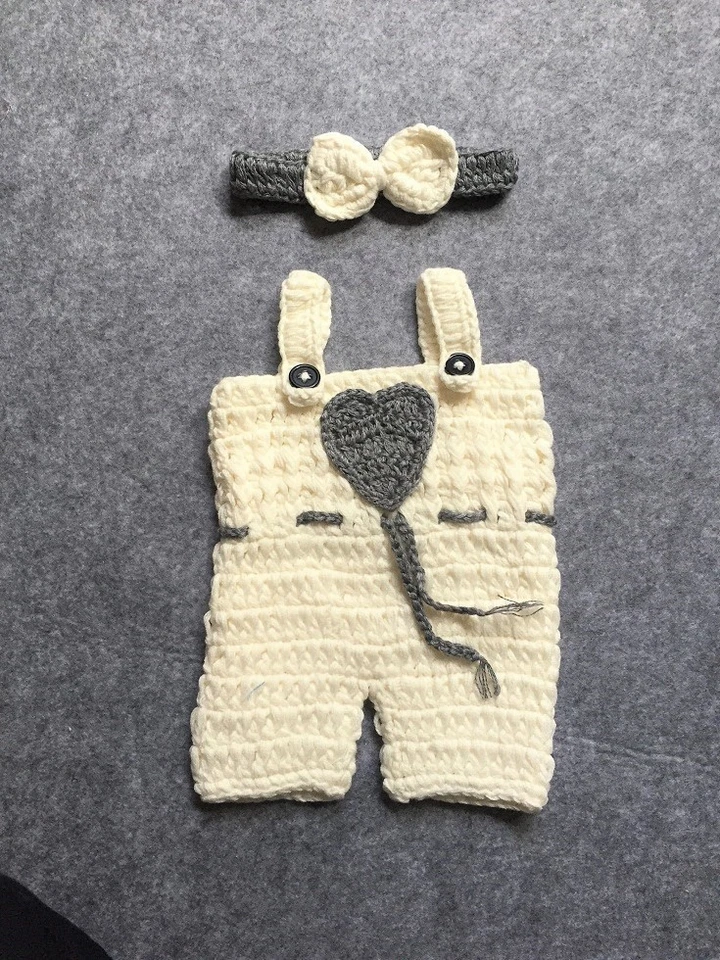 Romper e faixa de cabeça suspensório recém-nascido 2 peças conjunto de crochê tricô foto adereço  - Imagem 1 de 4