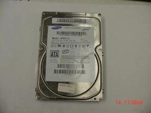 Disco duro 361192-002 Samsung 40 GB SATA 3,5" SP0411C 365555-001 - Imagen 1 de 3