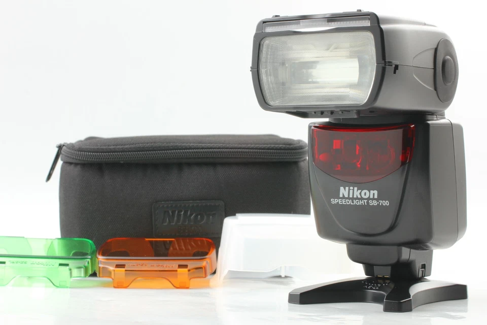 [Top MINT w/case] Nikon Speedlight SB-700 Shoe Mount Flash From JAPAN - Image 1 of 4