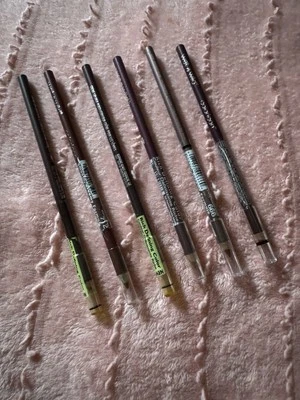 LOT OF 6 Wet n Wild Color Icon Lip Liner Pencils Brandy Wine, Chestnut, Willow, - Image 1 of 3