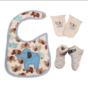 Baby Junge Geschenkset Elefant Lätzchen, Fäustlinge, Socken Geschenkset - Bild 1 von 6