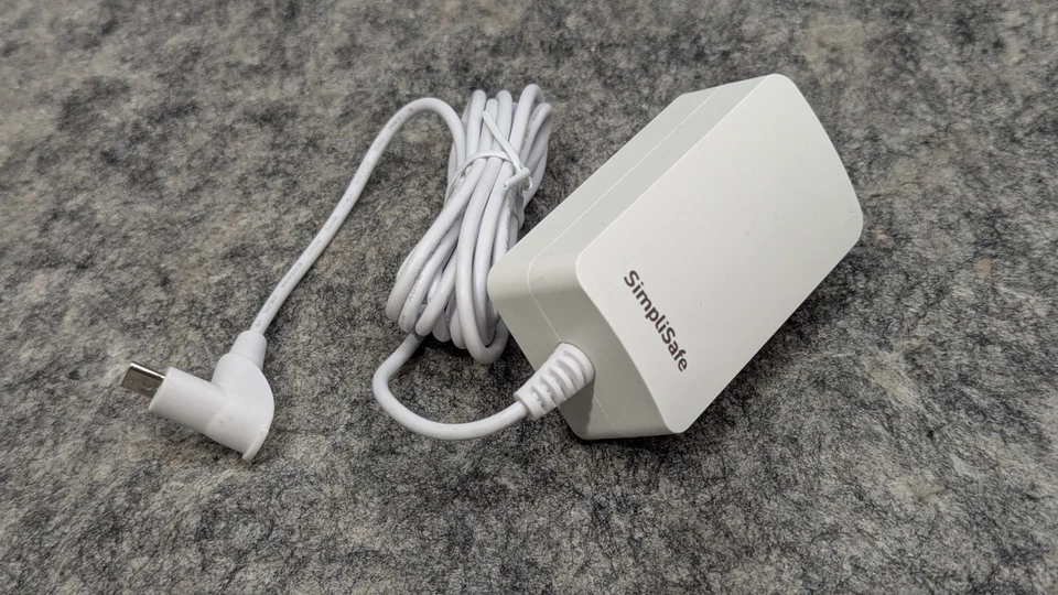 SimpliSafe OEM AC Power Adapter GQ12-065160-FU 6.5V - 1.6A for SSBS3 Station - Image 1 of 4