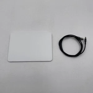Apple Magic Trackpad 2 (sans fil, rechargeable) A1535 - Blanc - Photo 1/7
