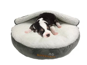 ¡La cama para cachorro SnuggleSafe incluye una almohadilla térmica ORIGINAL de ahorro de energía SnuggleSafe! - Imagen 1 de 3