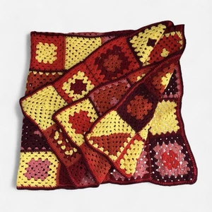 Handarbeit gestrickte Decke gehäkelt 50” x 50” Medium Überwurf rot und rosa Sofa Schoß - Bild 1 von 4