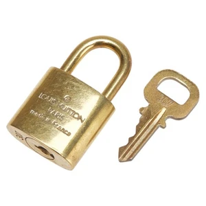 LOUIS VUITTON Padlock and key set Women 【Used】 - Picture 1 of 6