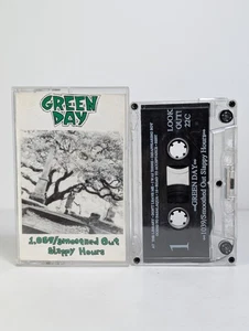 1991 Green Day 1039 Smoothed out Slappy Hours Rock Pop Punk Cassette Tape Tested - Picture 1 of 8