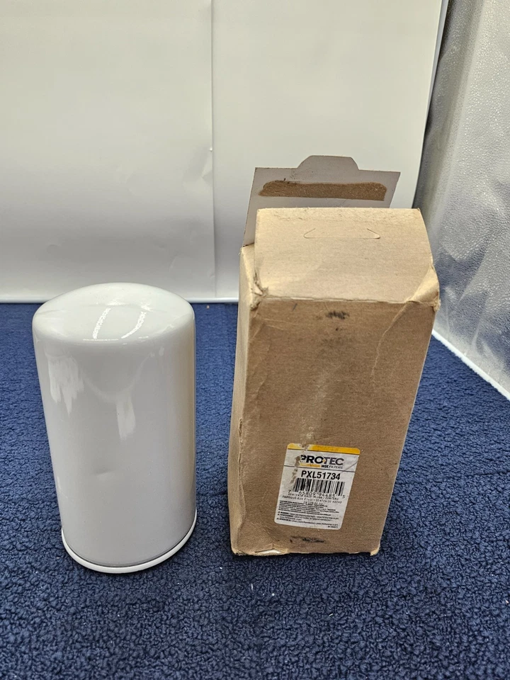 Wix Filters PXL51734 Protec Oil Filter Fits 2003 Ford E-550 Super Duty Excursion - Image 1 of 4